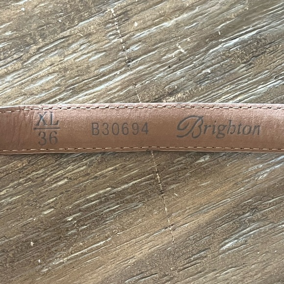 $20 XL Brighton Silver Cream Beige Nude Belt with Ornate Buckle FIRM PRICE - Picture 6 of 7